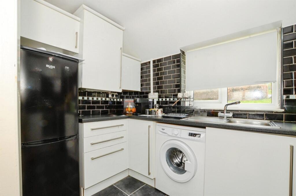 Additional image 4 of Northfield Road, Harpenden