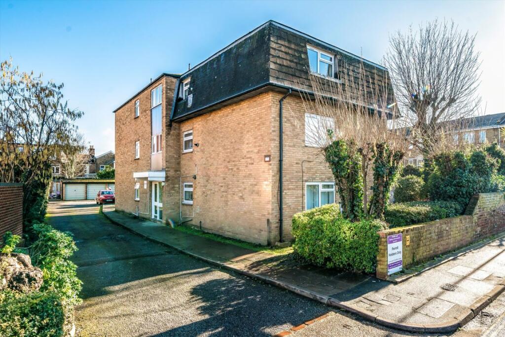 Main image of property: Gumley Gardens, Isleworth