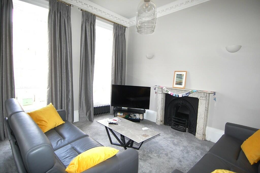 Apartment in Bath - View 3