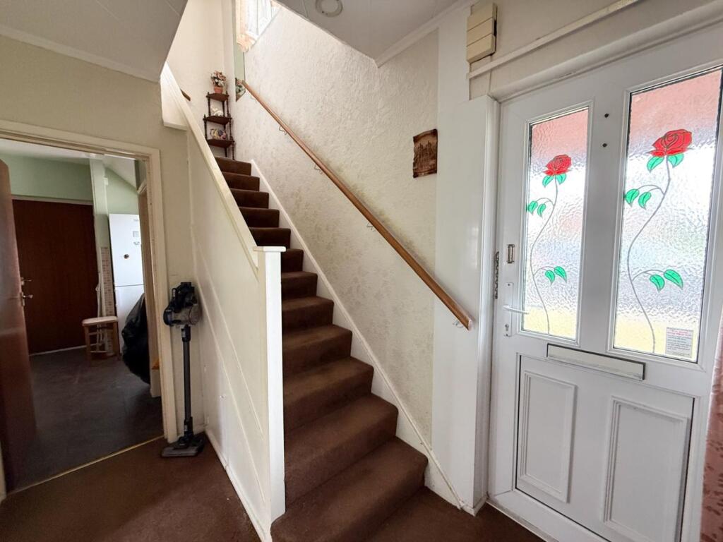House in Newport - View 5