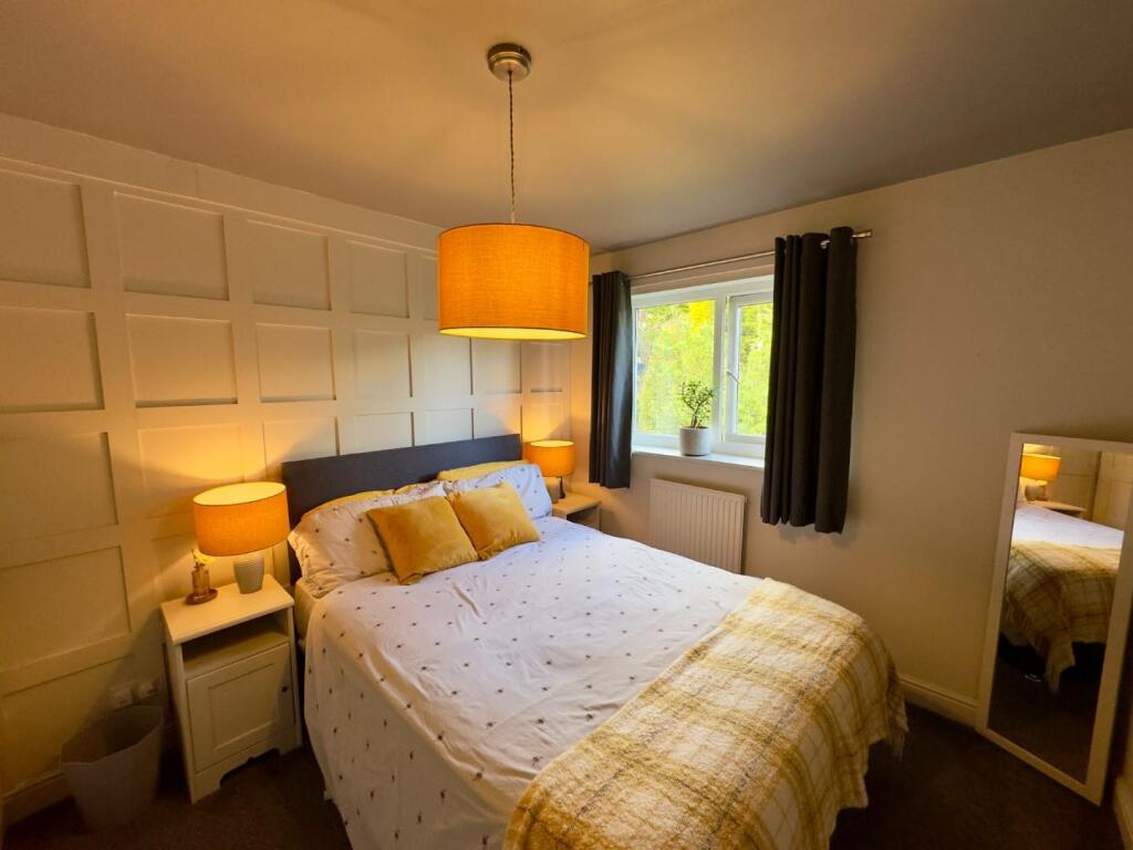 House in Burnley, Harle Syke, Haggate - More