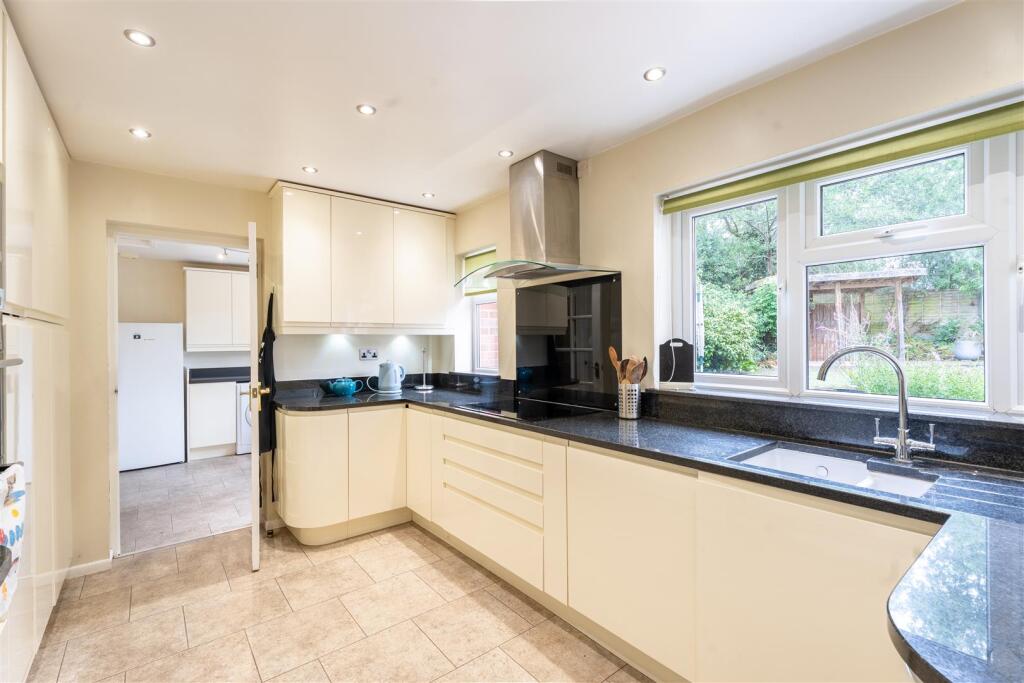 House in Wolverhampton - View 4