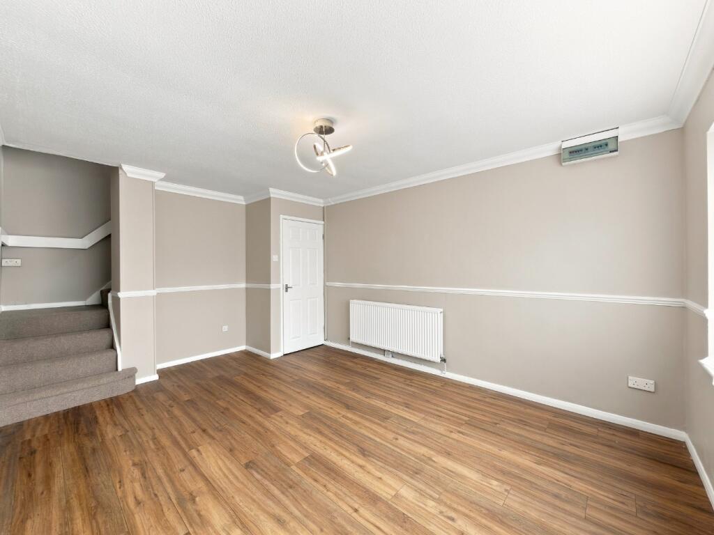 House in Cardiff, St Mellons, Trowbridge - More