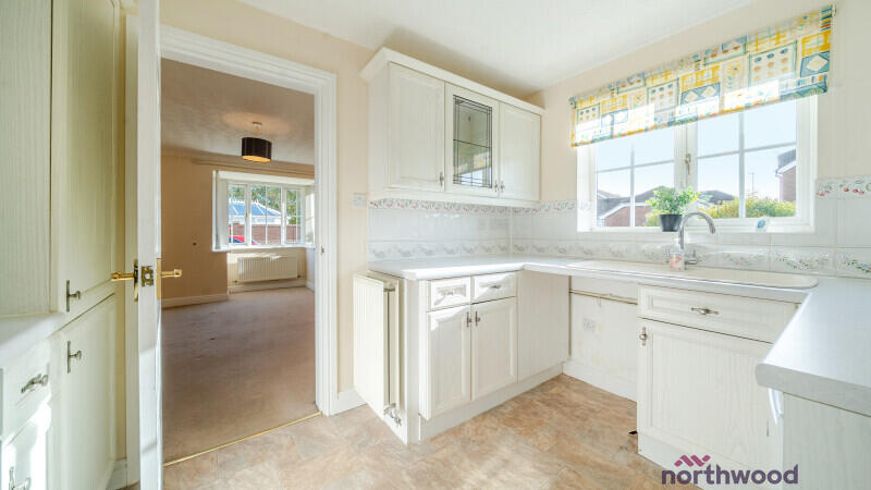 St. Albans Close, Bracebridge Heath, Lincoln, LN4 photo 4