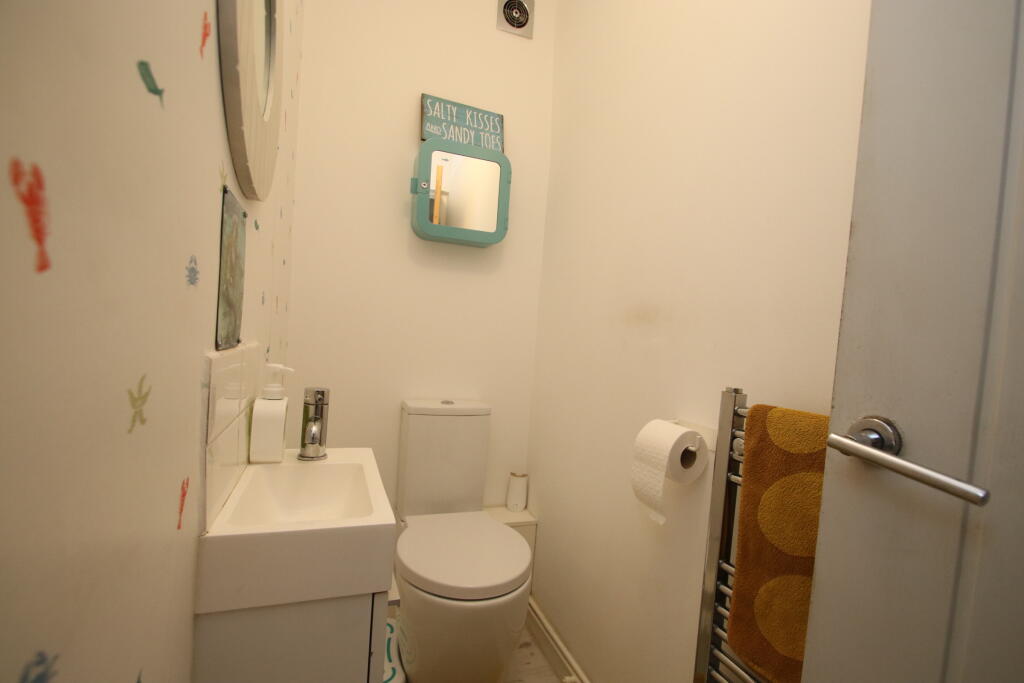 House in Portsmouth - View 5