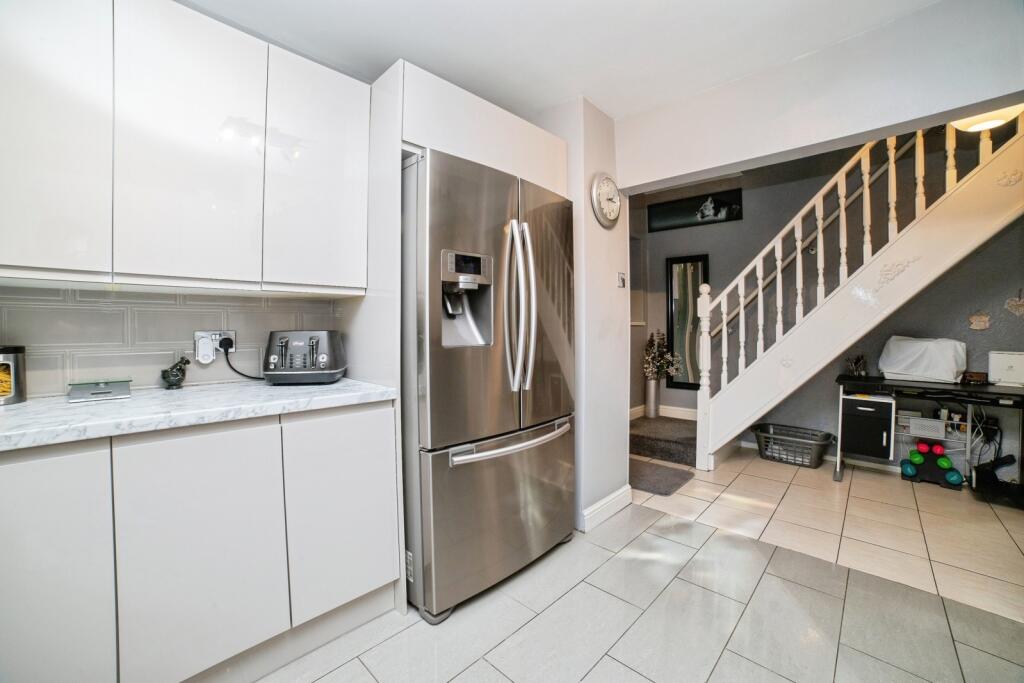 Chaucer Crescent, Sutton-in-Ashfield, Nottinghamshire, NG17 - More