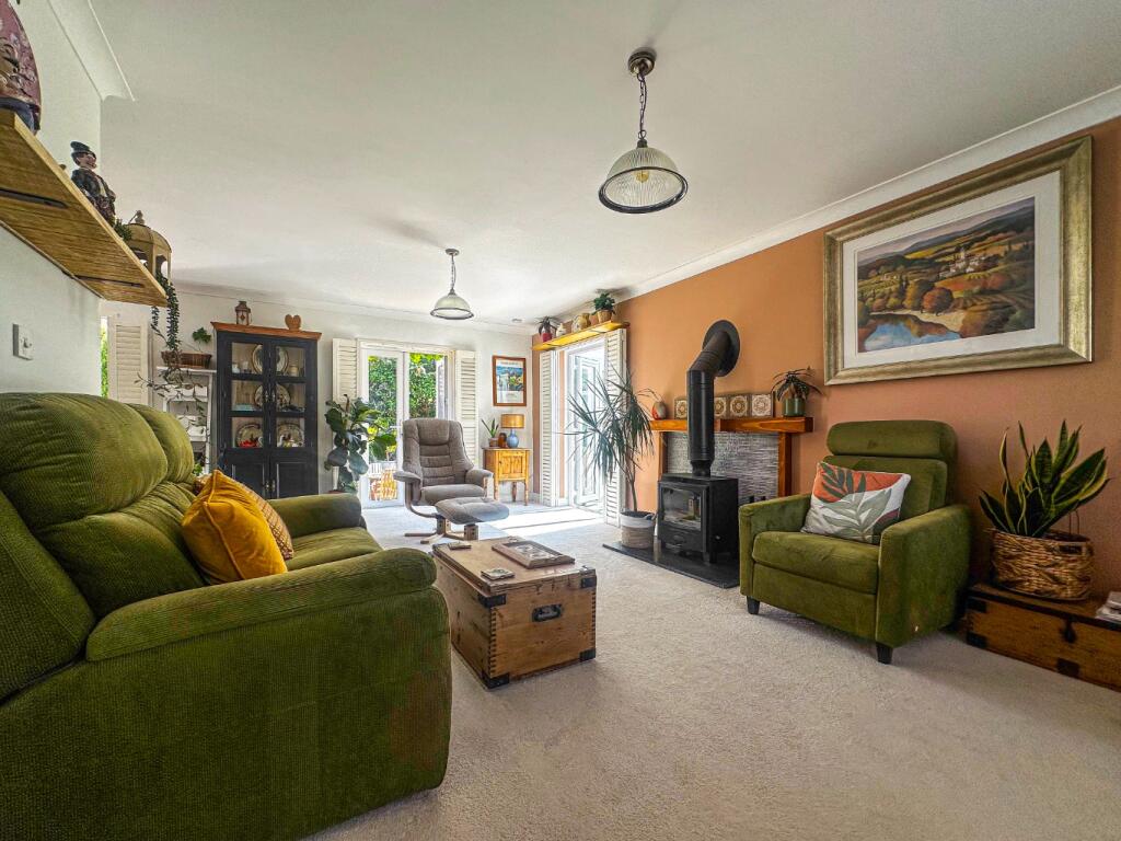 House in Taunton - View 5