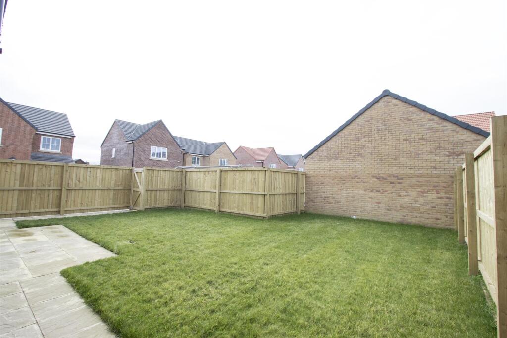 Hawthorne Meadows, Chesterfield Rd, Barlborough photo 4