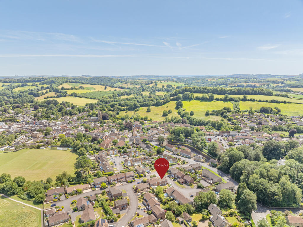 House in Beaminster, Dorset - View 4