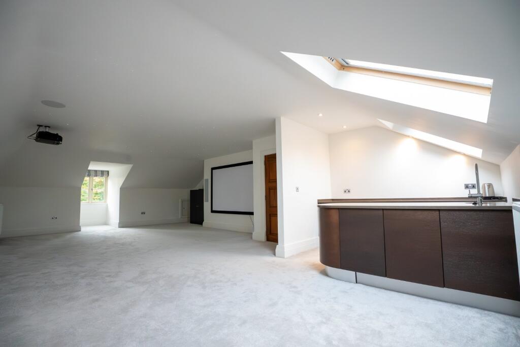 Additional image 31 of Warwick Road, Knowle, Solihull, West Midlands, B93