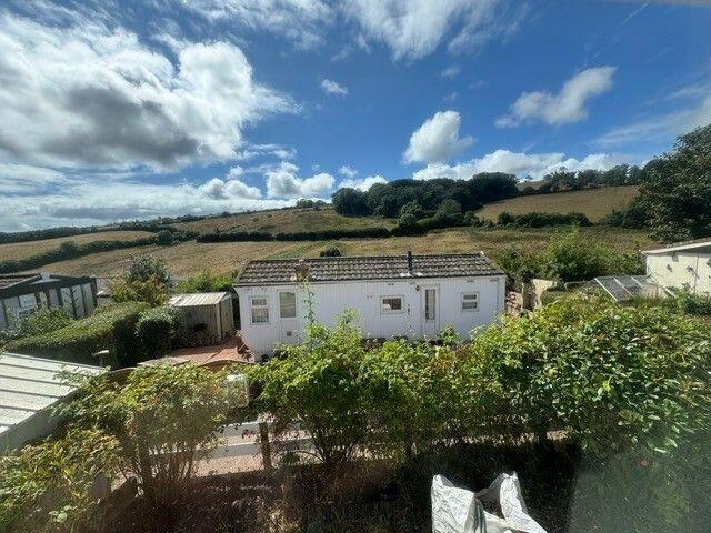 Totnes Road, Paignton, Devon, TQ4 7PR photo 3