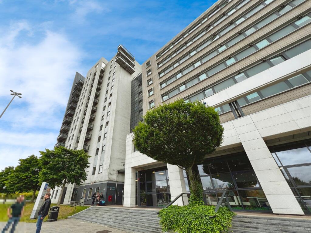 Main image of property: Gateway East, Marsh lane, Leeds, LS9