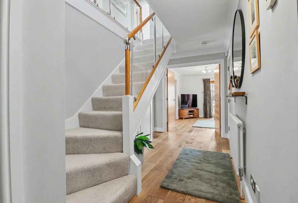 House in Eastleigh, Fair Oak and Horton Heath - View 5