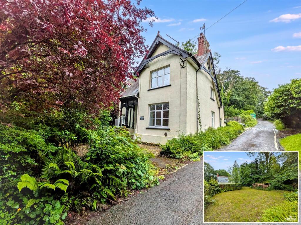 Main image of property: Llansteffan, Carmarthen
