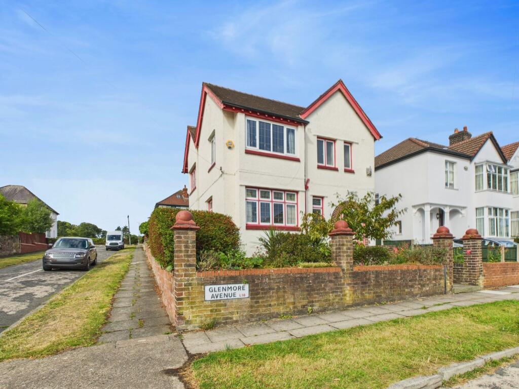 3-bed detached on Glenmore Avenue, Mossley Hill, Liverpool., £475,000