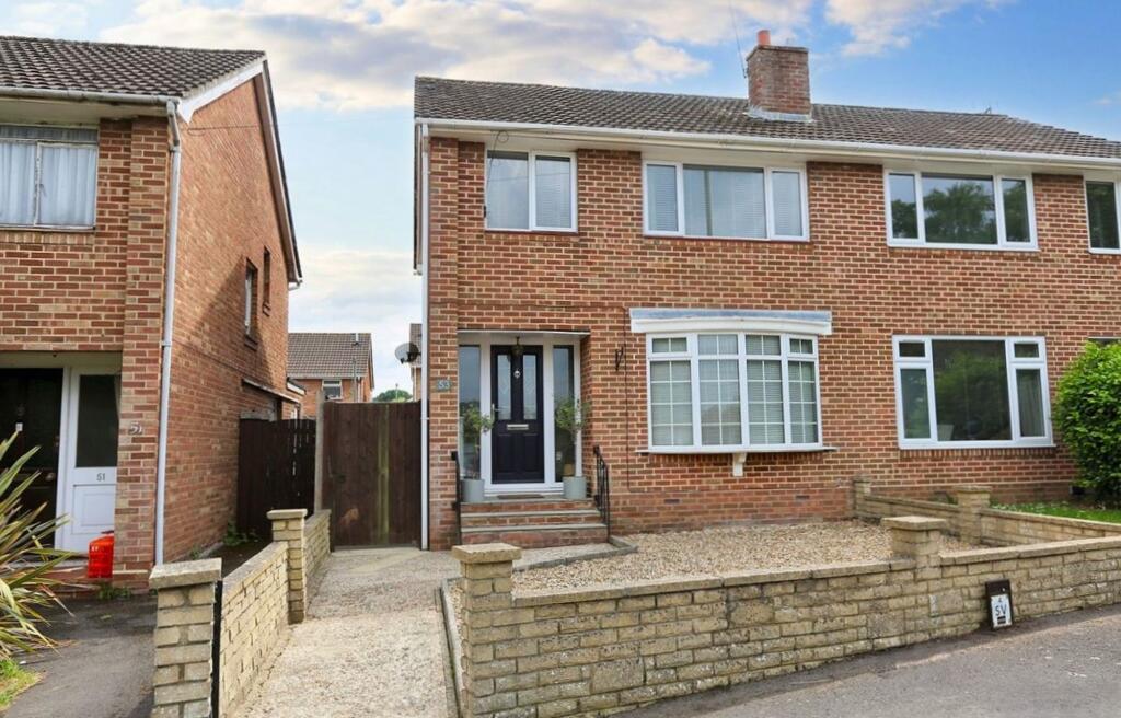 Main image of property: Eastleigh Road, Fair Oak, SO50