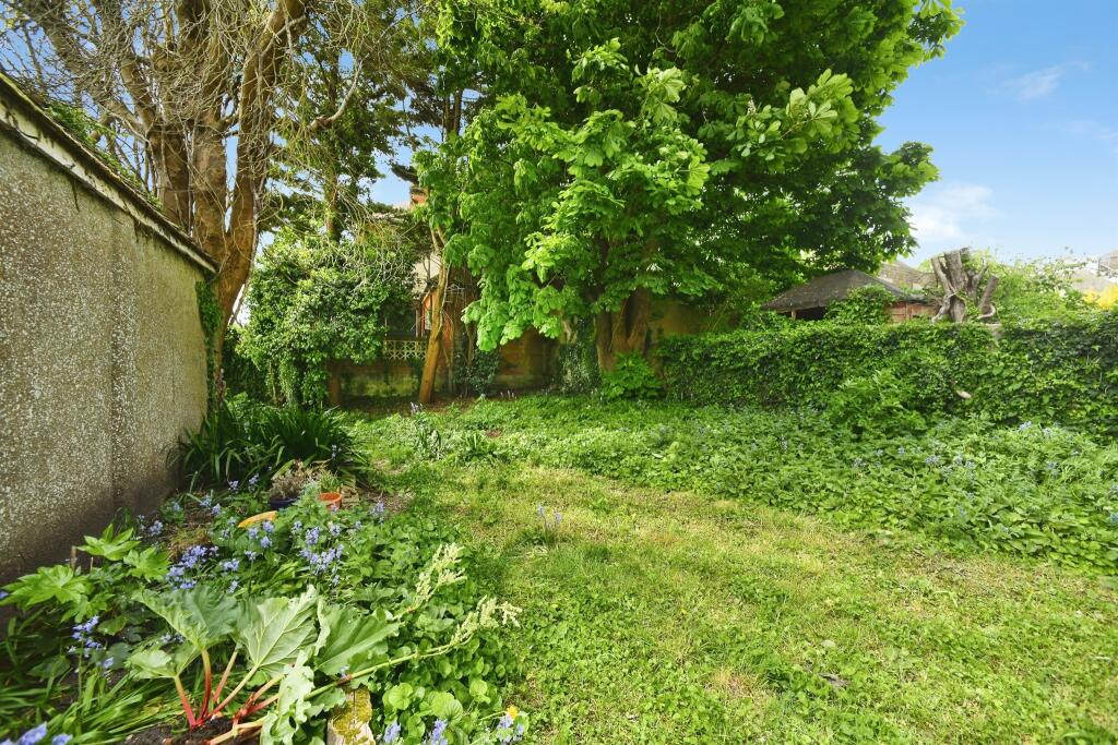 House in Brighton - View 4