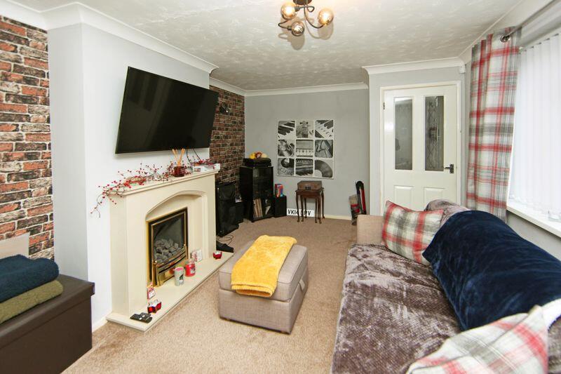 Valley Road, Overdale, Telford, TF3 5BD photo 4
