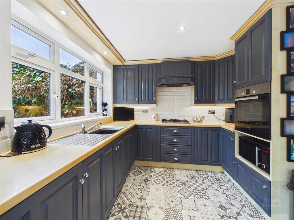 House in Newcastle upon Tyne - More