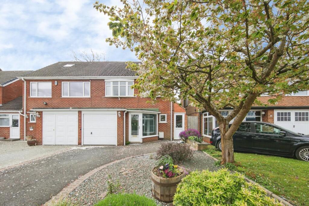 Main image of property: Aylesbury Road, Hockley Heath, Solihull