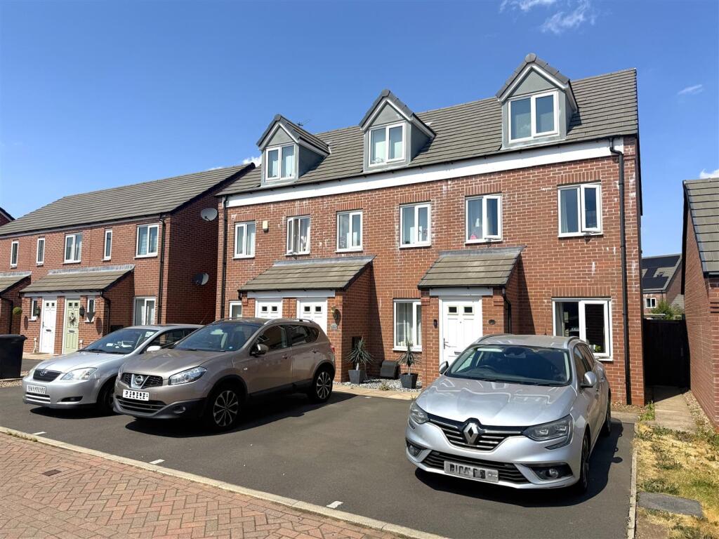 Main image of property: Starling Close, Shepshed, Loughborough