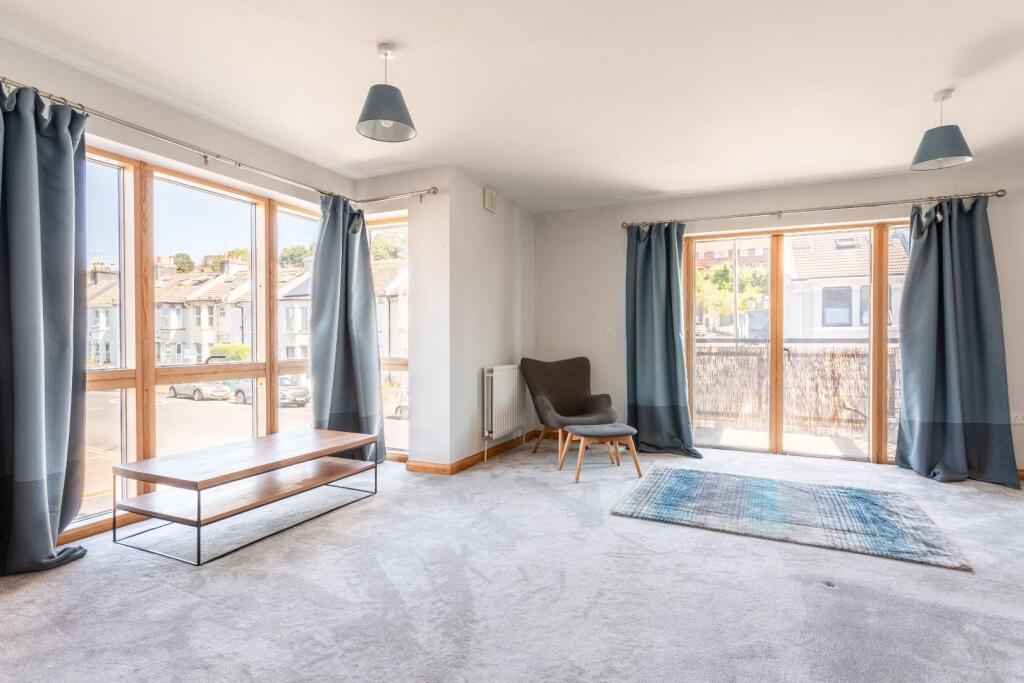 Apartment in Brighton - View 2