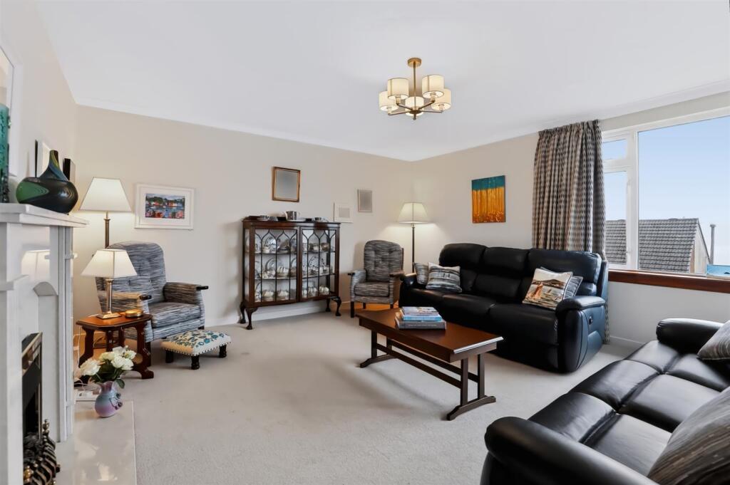 House in Paisley - View 5