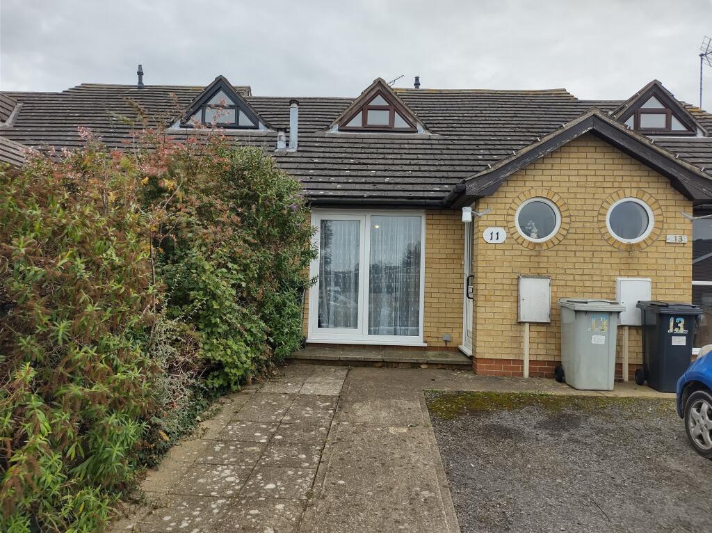 Main image of property: Robinson Avenue, Alford, LN13