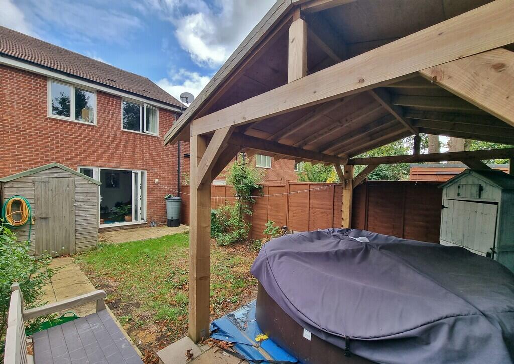 House in Portsmouth - View 4