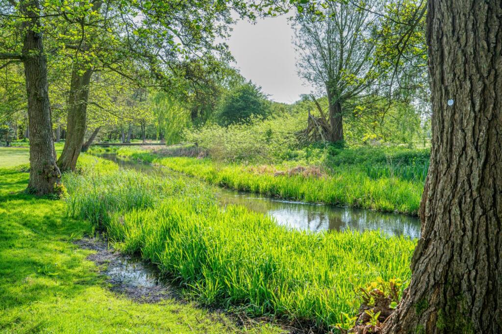 Additional image 9 of Tewin Water House, Tewin, Welwyn, Hertfordshire
