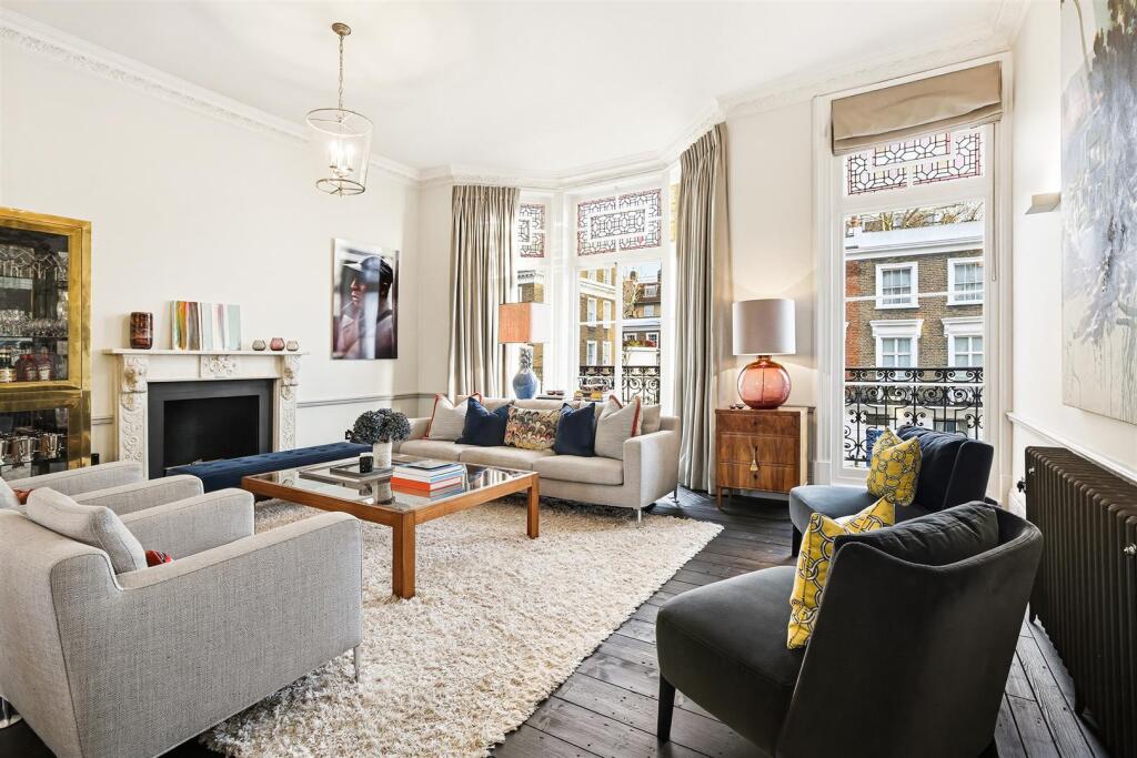 Main image of property: Oakley Street, Chelsea, SW3