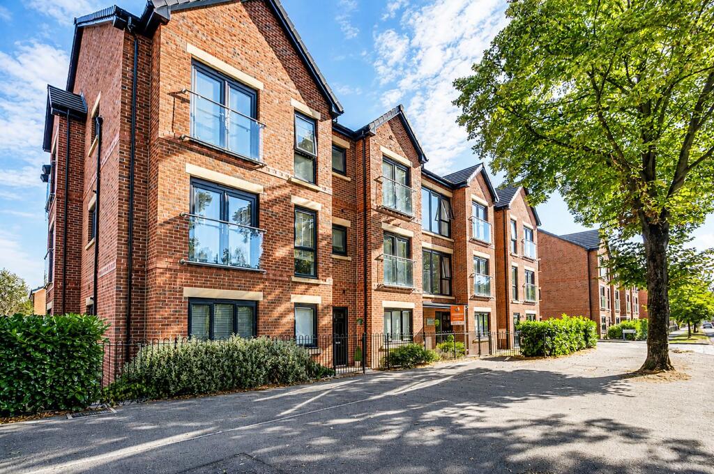 Main image of property: Stretford Road, Urmston, Manchester, M41