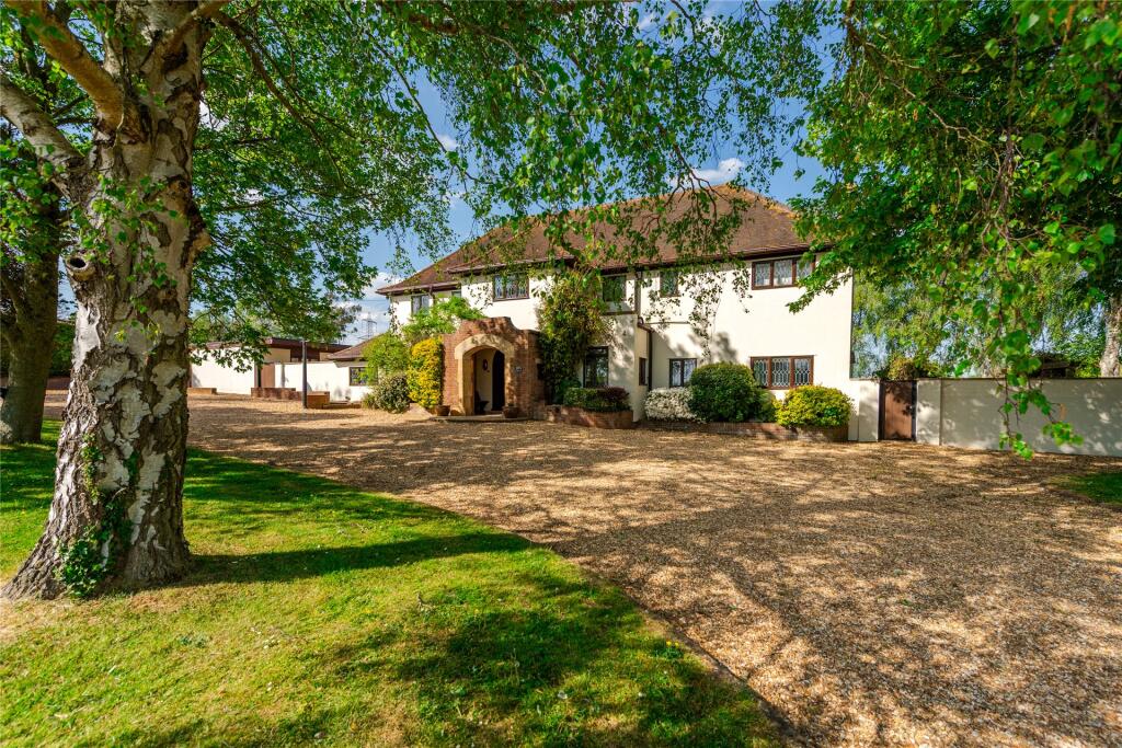 Main image of property: Soulbury Road, Burcott, Buckinghamshire, LU7