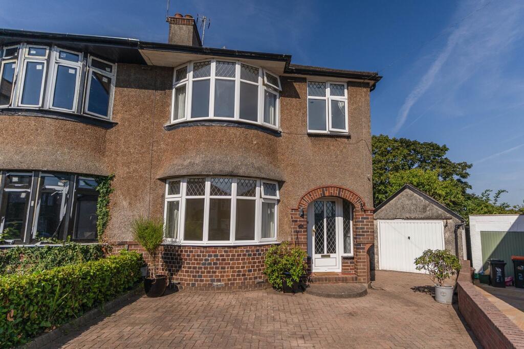 Beaufort Place, Newport, NP19