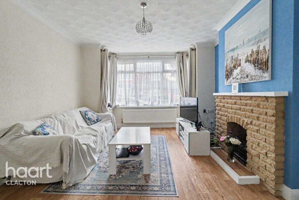 House in Clacton-on-Sea, Great Clacton - View 4