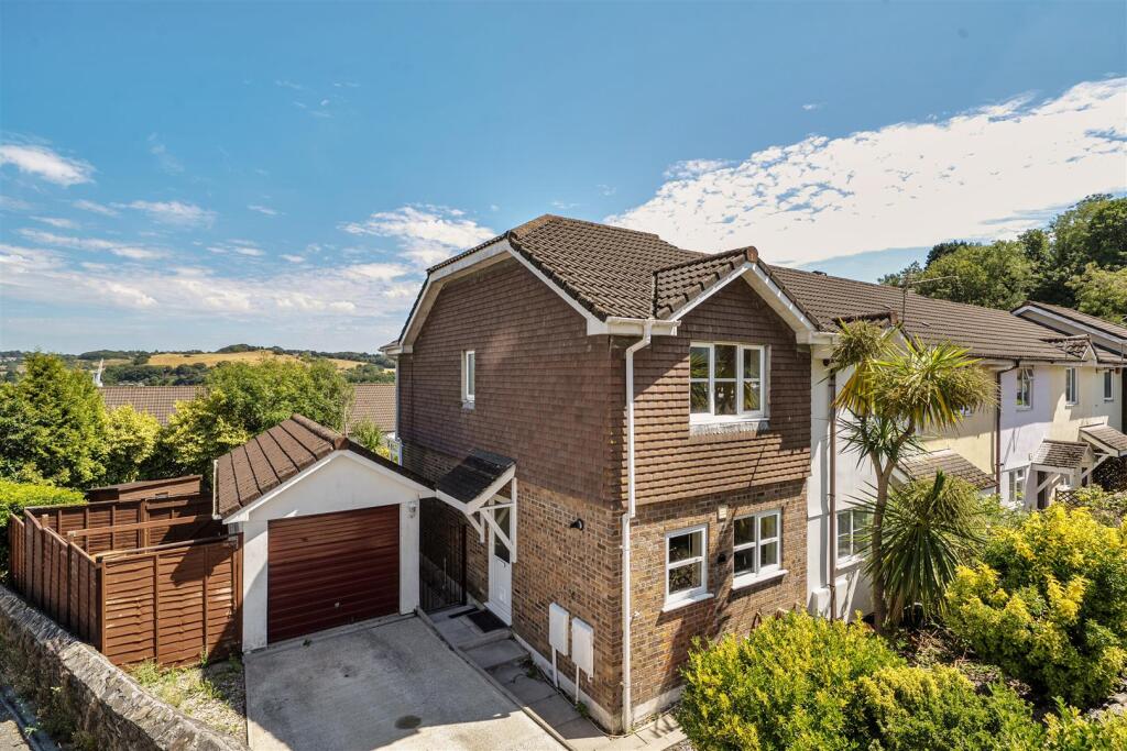Main image of property: Biscombe Gardens, Saltash