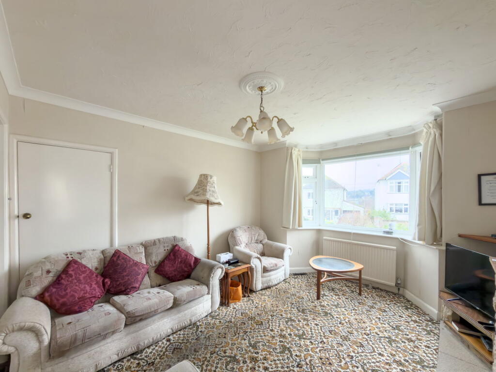 Henty Avenue, Dawlish photo 4