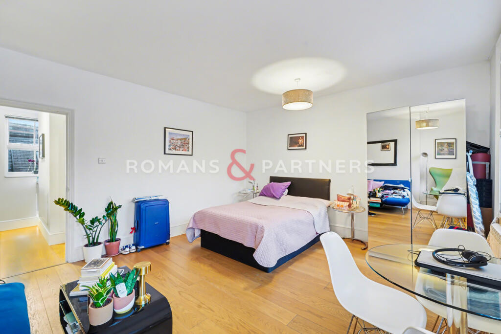 Main image of property: Gloucester Place, Marylebone, NW1