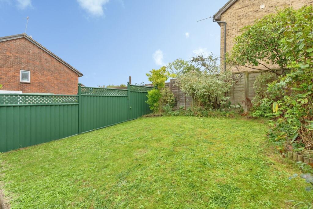 House in Tunbridge Wells, Kent - View 3