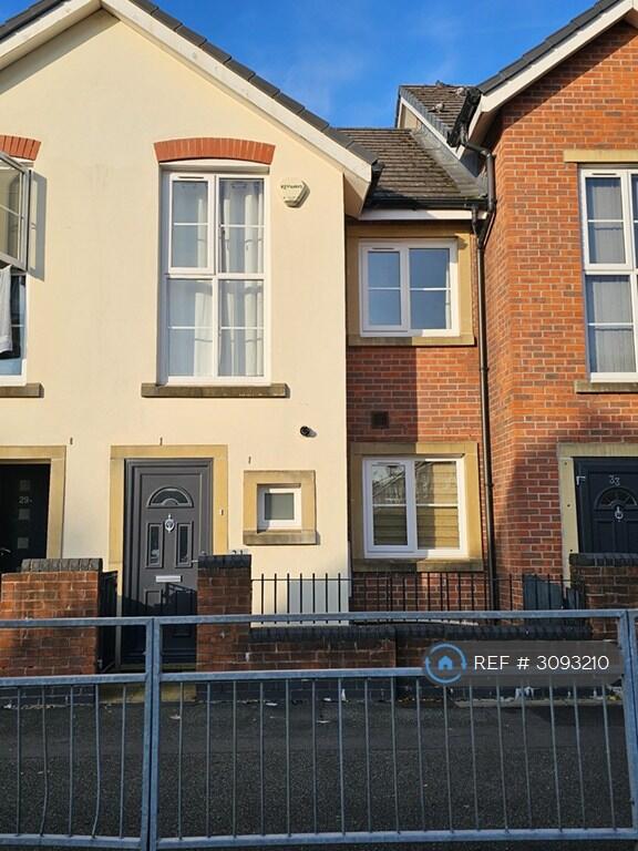 Main image of property: Raby St, Manchester, M16