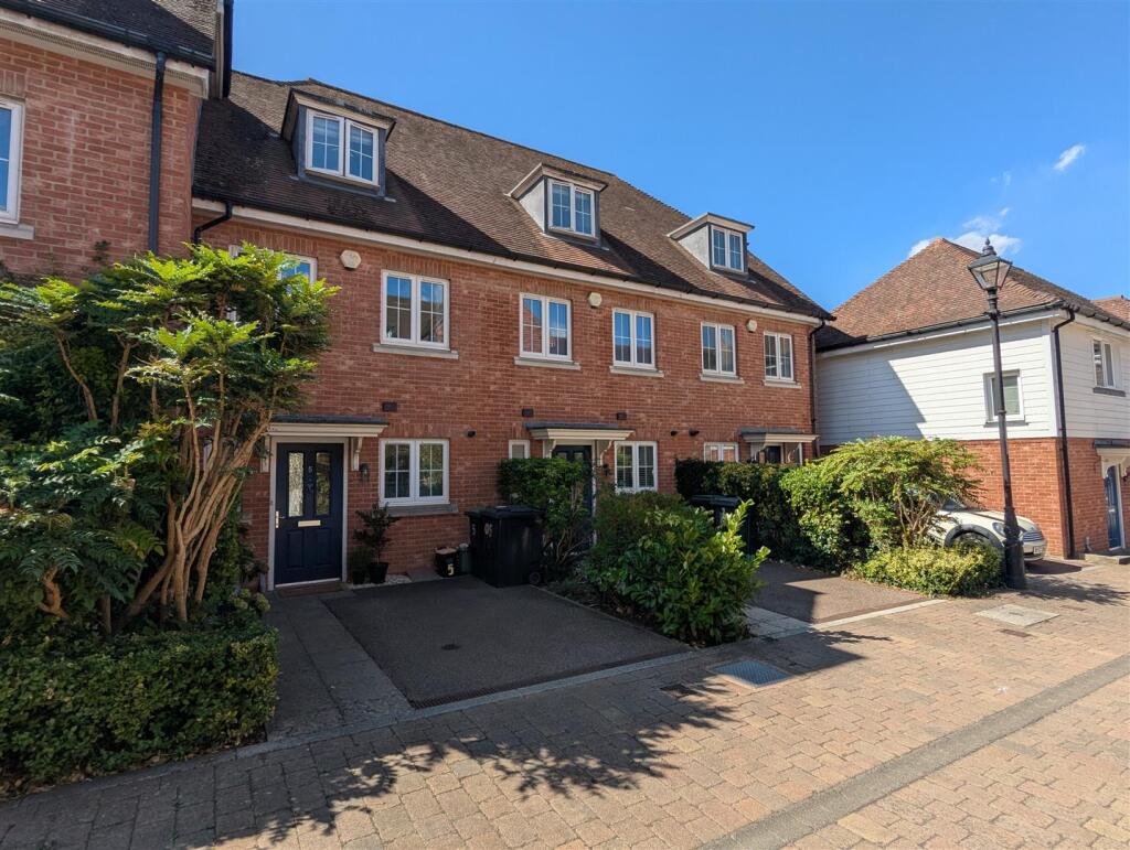 Main image of property: Bradley Street, Tonbridge