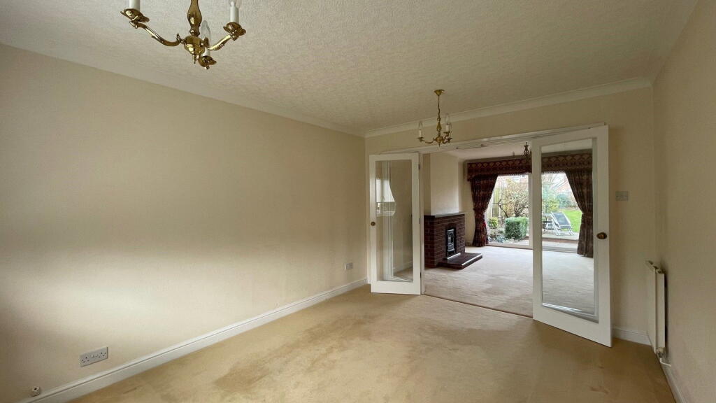 House in Worcester - View 3