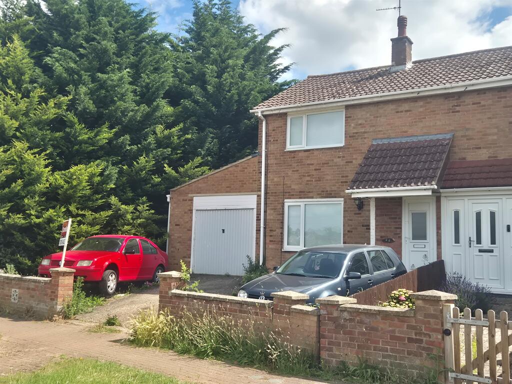 House in Corby, North Northamptonshire - View 2
