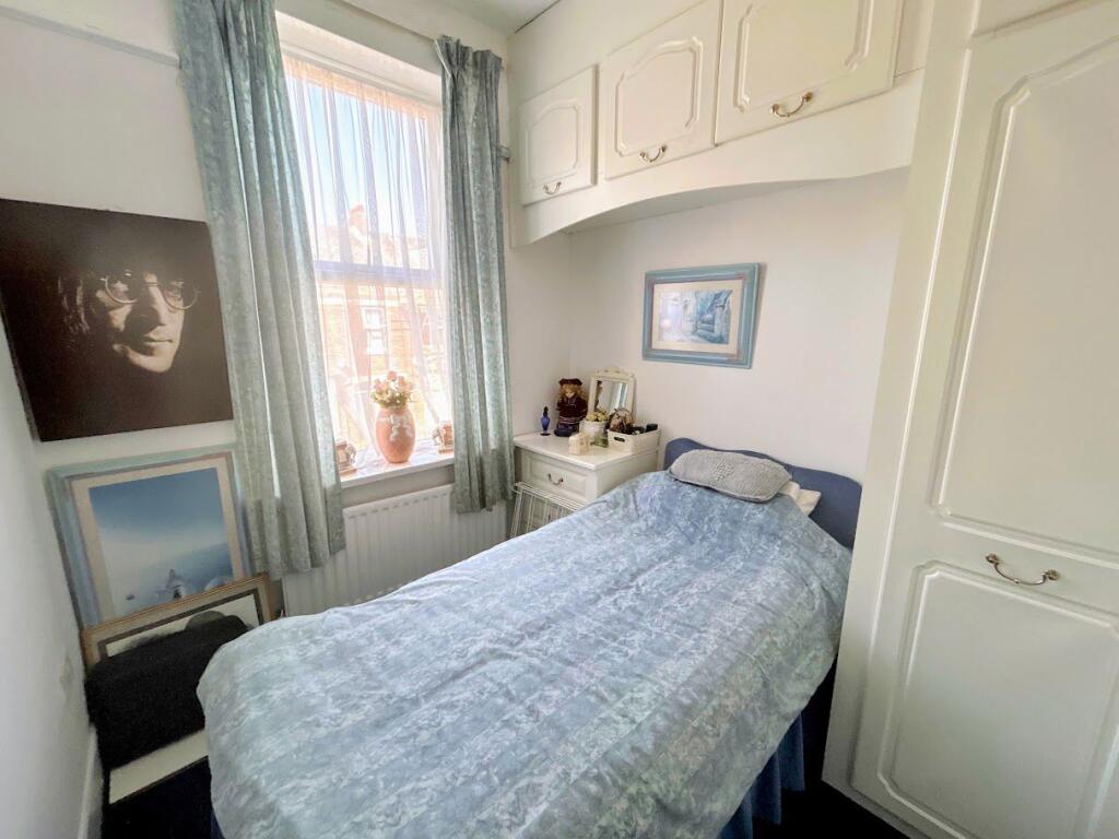Westbourne Avenue, Gateshead, Tyne and Wear, NE8 4NQ - View 6
