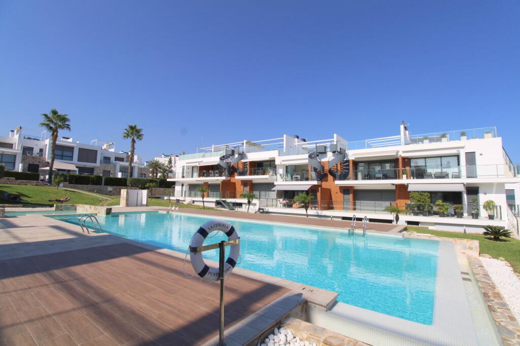 Main image of property: Valencia, Alicante, Punta Prima