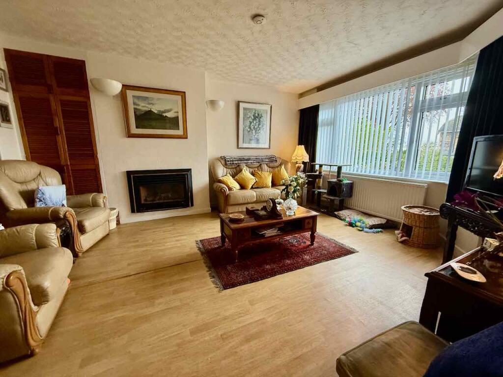 House in Glastonbury, Somerset - View 3