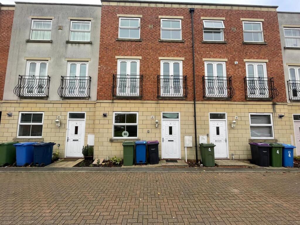Property photo 8