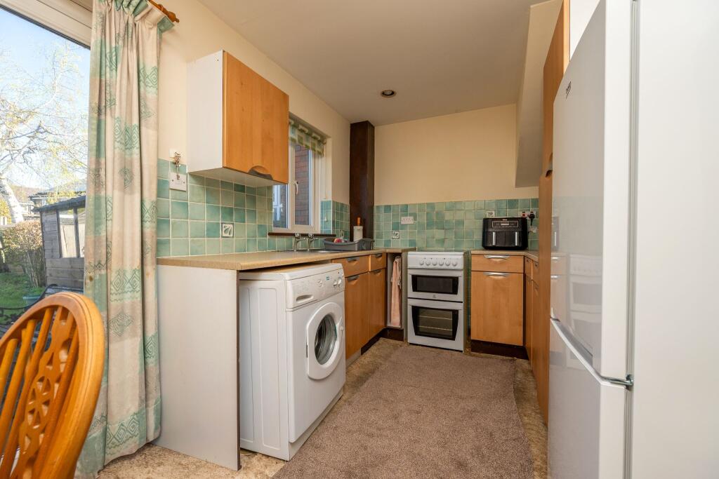 Additional image 10 of Willow Close, Alcester, B49