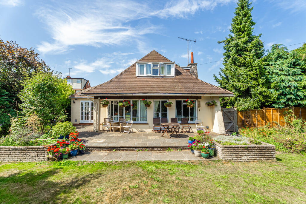 Main image of property: Harpenden Lane, Redbourn, St. Albans, Hertfordshire, AL3