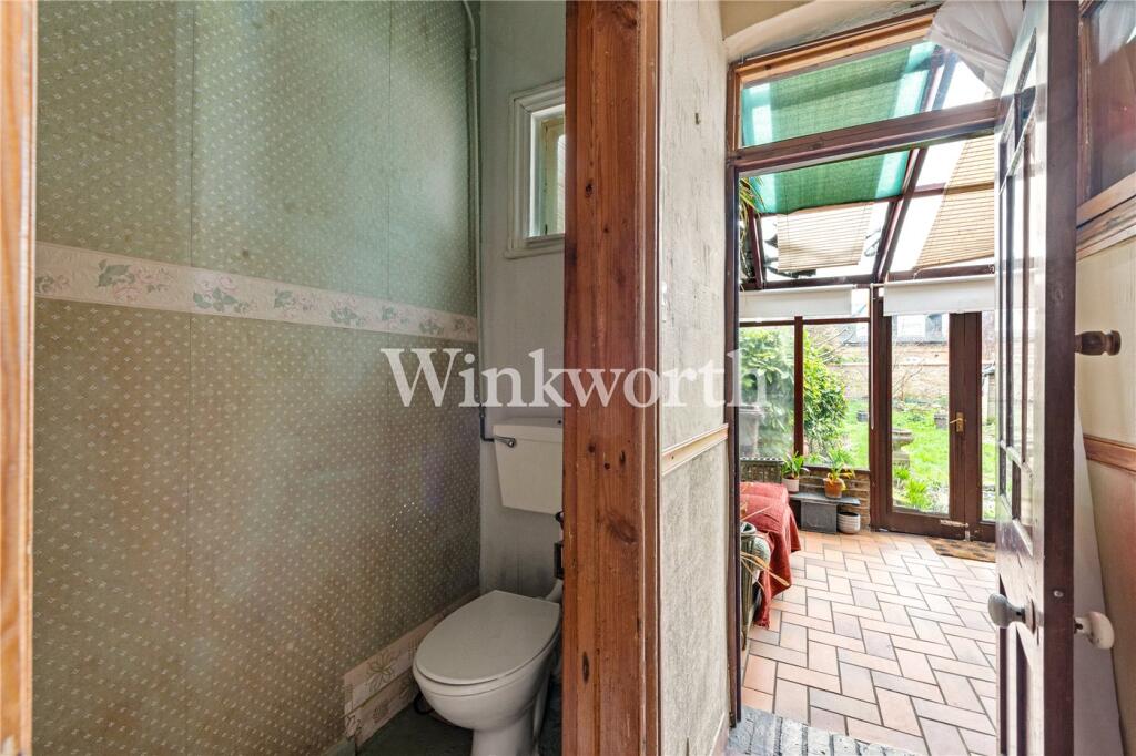 Cranleigh Road, London, N15 photo 3